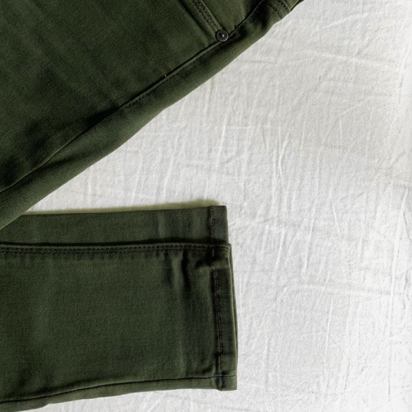 Green Jeans - Picture 8 of 8